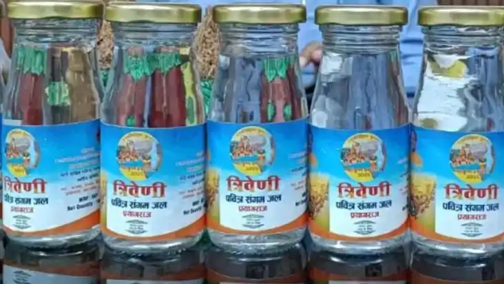 महाकुंभ मेले के समापन के बाद संगम के पवित्र जल की विदेशों से