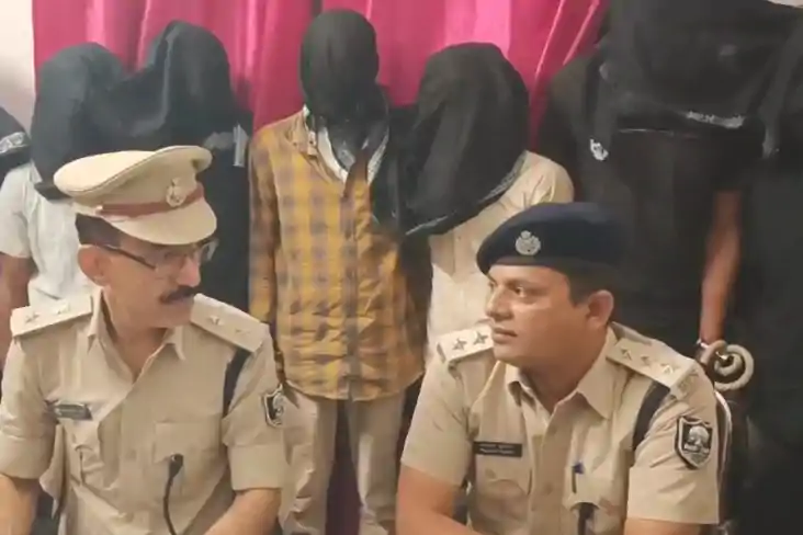 Bihar : ट्रेन में यूपी से आ रही शराब की बड़ी खेप, RPF ने 260
