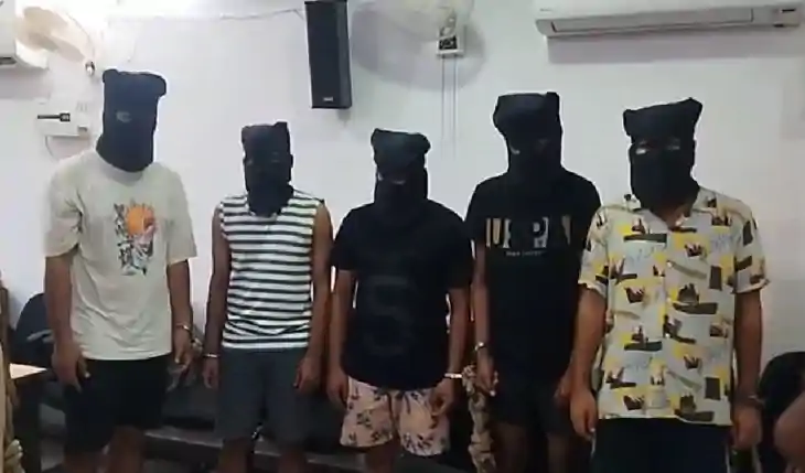 Bihar Crime - बिहार के सुदूर गांव से करते थे अमेरिकी नागरिको Bihar Crime - बिहार के सुदूर गांव से करते थे अमेरिकी नागरिको