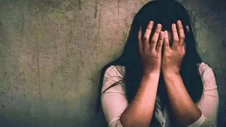 6 साल पहले मानव तस्करी की शिकार नाबालिग की दास्तां सुनकर कां