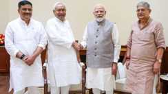 Nitish Kumar met PM Modi