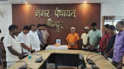 वीरपुर नगर पंचायत में दिवंगत ईओ विमल कुमार को दी गई श्रद्धांजलि, सुरक्षा व्यवस्था मजबूत करने की उठी मांग