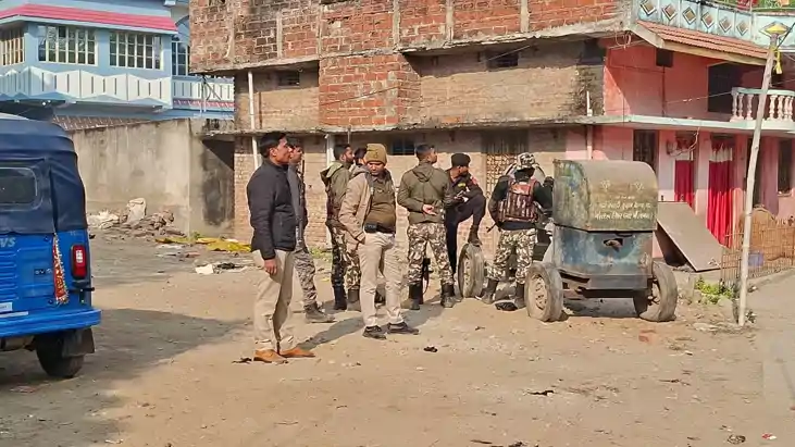 नालंदा में STF का 'सर्जिकल' एक्शन: तड़के 3 बजे तस्करों के घर
