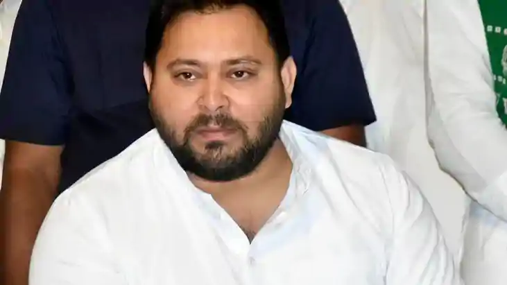 'मैदान छोड़ भाग गए तेजस्वी'... राजद के सीनियर नेता ने विधानस