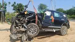 muzaffarpur bjp leader fortuner hits scooty two girls died