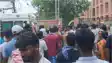 कटिहार में बड़ा हादसा : बच्चे को करंट से बचाने गए मां और चाचा की दर्दनाक मौत, परिजनो ने अस्पताल मे किया हंगामा