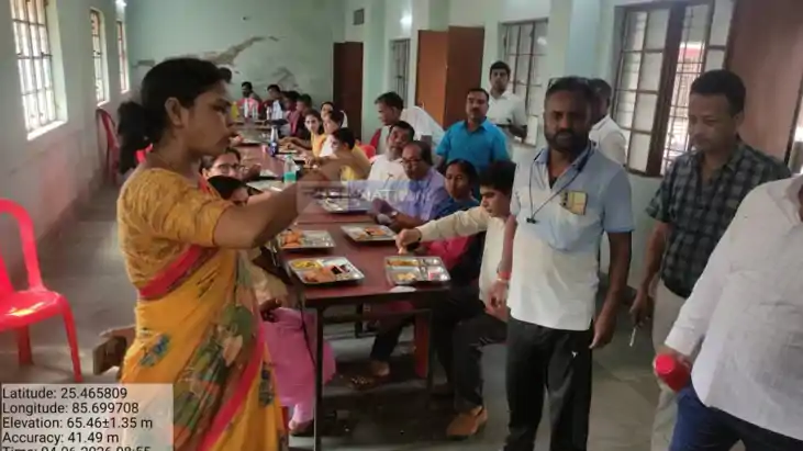 Worm Found in Teachers Breakfast at Barh Training College