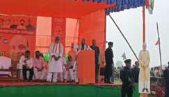 राजनाथ सिंह का महागठबंधन पर हमला बोले ‘हम लोग कहते हैं आई ना हमारा विकसित बिहार में’ उन लोगों की स्थिति थी कहते थे लिए ‘आई ना हमारा बिहार में ठोक देंगे कपार में’