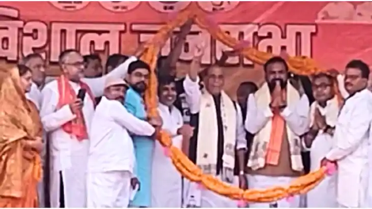 Bihar Election 2025 : रक्षा मंत्री राजनाथ सिंह ने सम्राट चौध