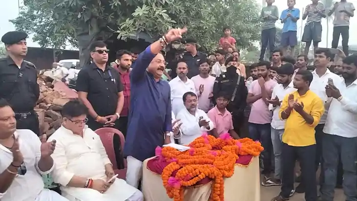 Bihar Election 2025 : बांका में मंत्री अशोक चौधरी ने चलाया ज
