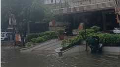 Bihar News: हनुमान मंदिर के पास नाले का पानी बना आफ़त, मूसलाधार बारिश से आरा डूबा, नगर निगम पर उठे सवाल