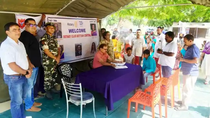 Bihar News : एसएसबी ने दोमट में लगाया विशेष स्वास्थ्य शिविर,
