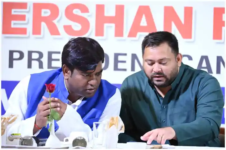 इंडिया गठबंधन के उप राष्ट्रपति के उम्मीदवार बी सुदर्शन रेड्ड इंडिया गठबंधन के उप राष्ट्रपति के उम्मीदवार बी सुदर्शन रेड्ड