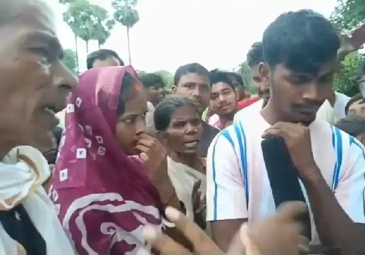 प्रेम विवाह के बाद दहेज की मांग, युवती से 10 लाख रुपए मांगे, प्रेम विवाह के बाद दहेज की मांग, युवती से 10 लाख रुपए मांगे,