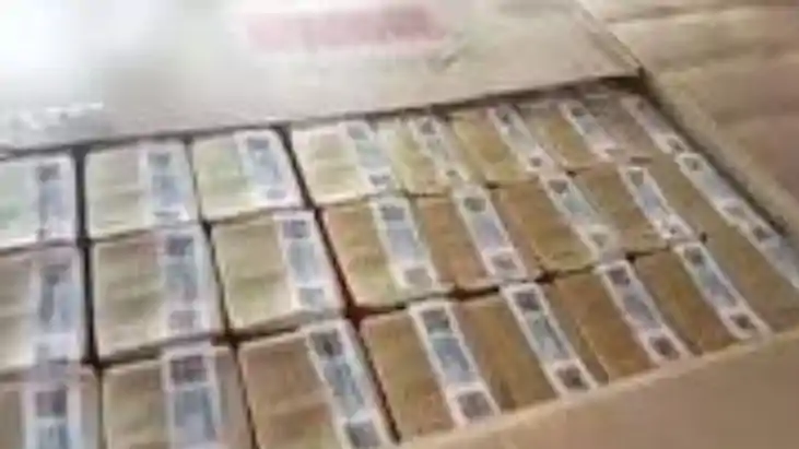 Bihar Crime:अवैध शराब गिरोह पर बड़ी चोट, पुलिस ने झारखंड से 