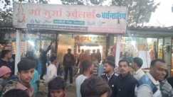 खाकी को खुली चुनौती, गन पॉइंट पर ज्वेलरी शॉप में तांडव, 11 लाख के जेवर लूटकर बेखौफ फरार हुए नकाबपोश लुटेरे