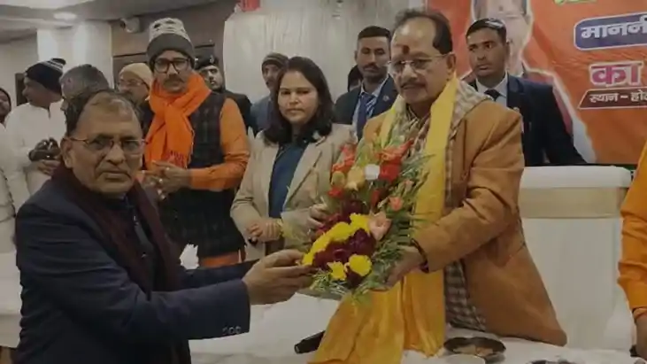 Dy CM Vijay Sinha s Ultimatum to Land Mafias On the Spot Dec