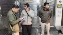 ट्रिपल मर्डर! मां और भाई-बहन को उतारा मौत के घाट, फिर खुद पहुंचा थाने, कलयुगी' बेटे का खौफनाक तांडव