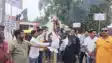 Bihar Politics : भाजपा कार्यकर्ताओं ने अपने ही जिलाध्यक्ष का किया पुतला दहन, पद से की हटाने की मांग, जानिए क्या है पूरा मामला 