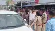 Bihar Crime News : मुजफ्फरपुर में दिनदहाड़े बैंक लूटने पहुंचे अपराधी, पुलिस ने कई किलोमीटर तक किया पीछा,हथियार के साथ दो को किया गिरफ्तार  