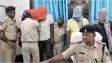 खगड़िया पुलिस की बड़ी सफलता: दो कारों से 110 किलो गांजा बरामद, चार अंतरजिला तस्कर गिरफ्तार