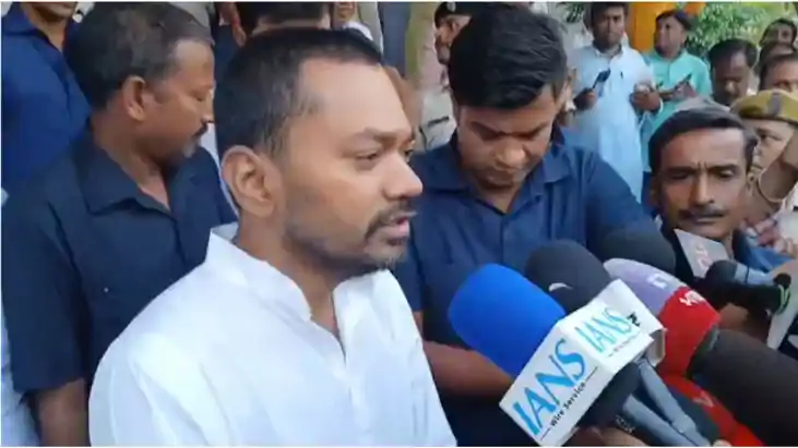 मुजफ्फरपुर अग्निकांड पर वैशाली में बोले स्वास्थ्य मंत्री निश