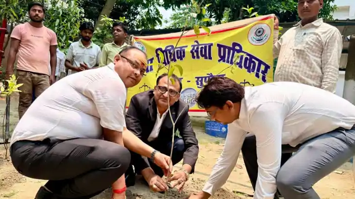पर्यावरण दिवस पर सुपौल व्यवहार न्यायालय में गूंजा 'पौधरोपण' 
