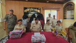 हथियार चमकाकर रील बनाना पड़ा भारी, दहशत फैलाने वाले 3 युवक 24 घंटे में गिरफ्तार