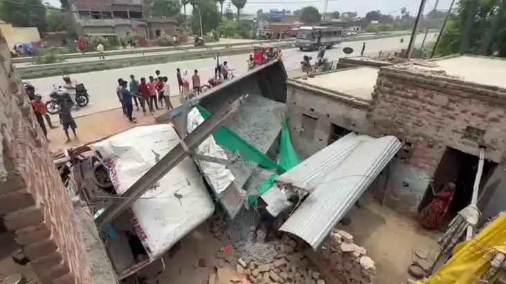  Nawada road accident