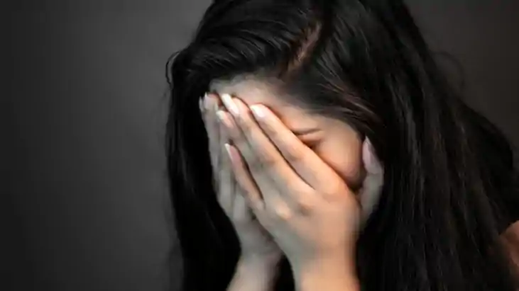 Bihar Crime : ट्यूशन टीचर ने शादी का झांसा देकर नाबालिग छात्