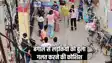 Bihar News - बंगाल से लड़कियों को बुलाकर उनसे 'कंप्रोमाइज' करने के बना रहा था दबाव,  युवतियों ने किया हंगामा तो हरकत में आई पुलिस
