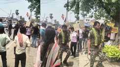 Bihar News : भोजपुर में दारोगा की 'गुंडागर्दी', वीडियो बना रहे युवक की सरेआम की पिटाई और किया गाली-गलौज, वीडियो सोशल मीडिया में हुआ वायरल