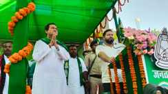 Bihar Election 2025 : शिवहर में तेजस्वी ने महिलाओं को 30 हज़ार रूपये देने का दुहराया वादा, कहा-20 महीनों में बिहार बदलने का लिया संकल्प  