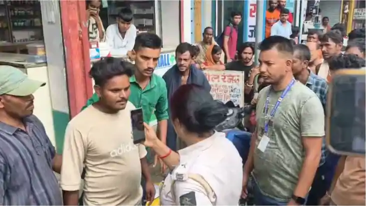 शराब तस्कर और उत्पाद विभाग टीम के बीच हाई वोल्टेज ड्रामा: 30