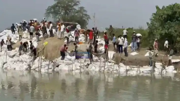 Bihar Flood: सारण में तटबंधों पर 130 करोड़ का खर्च, फिर भी ट