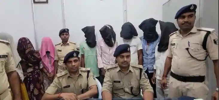 Bihar Criime - ट्रेन और रेलवे स्टेशन से बच्चों की चोरी कर ला Bihar Criime - ट्रेन और रेलवे स्टेशन से बच्चों की चोरी कर ला