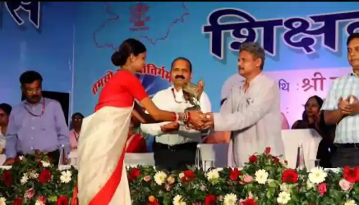  Teachers day - बिहार में 'TRE -4' में 26 हजार शिक्षकों की ह
