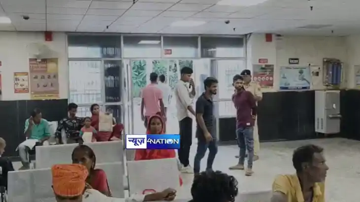 Bihar Crime:दंपति पर ताबड़तोड़ फायरिंग, महिला की स्थिति गंभी Bihar Crime:दंपति पर ताबड़तोड़ फायरिंग, महिला की स्थिति गंभी