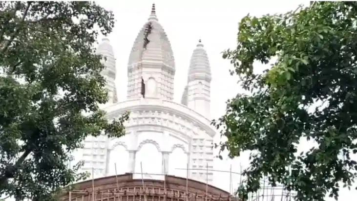 पूर्णिया में 131 साल पुराने श्यामा काली मंदिर पर गिरा ठनका, 