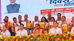 सुपौल के नवाचारी शिक्षक नरेश कुमार निराला राजकीय शिक्षक पुरस्कार से हुए सम्मानित
