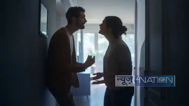 Husband Threaten Wife : मेरठ सौरभ हत्याकांड के बाद खौफ में प