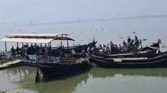 कटिहार-साहिबगंज जलमार्ग ठप: निविदा के चक्कर में थमी गंगा की लहरों पर नावों की रफ्तार, मनिहारी गंगा घाट पर पसरा सन्नाटा