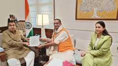 Kumar Shailendra Met Nitin Gadkari