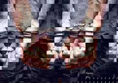 पटना का वॉन्टेड शूटर कोलकाता से गिरफ्तार: 9 कांडों का आरोपी नौशाद मल्लिक चढ़ा STF के हत्थे, हत्या के मामले में था फरार