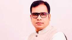 शिलान्यास के बाद हटा अस्पताल! परबत्ता में ₹29 करोड़ के क्रिटिकल केयर अस्पताल को हटाने पर गरमाई सियासत, पूर्व विधायक ने लगाया 'वसूली' का आरोप