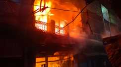 Midnight Blaze in Patna Clothes Shop Burns