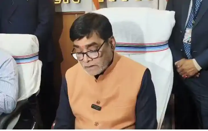 बिहार में खाद माफियाओं पर 'सर्जिकल स्ट्राइक' की तैयारी: 24 घ