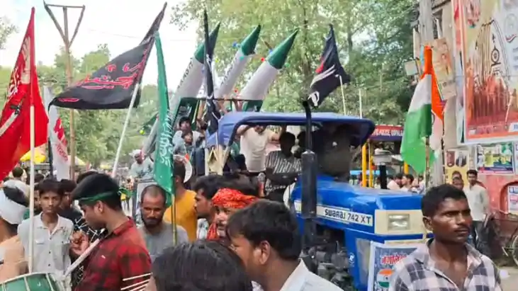 Bihar News : गोपालगंज में ताजिया जुलूस के दौरान दो पक्षों मे Bihar News : गोपालगंज में ताजिया जुलूस के दौरान दो पक्षों मे