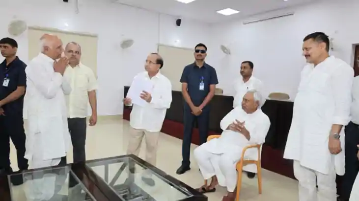 Bihar Politics : जदयू अध्यक्ष नीतीश कुमार ने कार्यकर्ताओं को