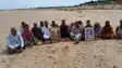 Bihar News : गया में फल्गु नदी के बीच किसानों ने दिया धरना, सिंचाई व्यवस्था दुरुस्त करने और 'बीथो बियर बांध' के निर्माण की उठाई मांग